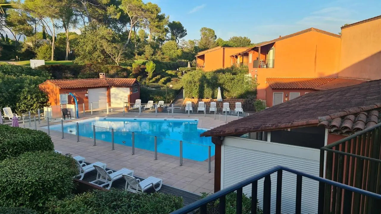 Studio Meuble En Face Du Golf Cote Piscine Mouans-Sartoux France