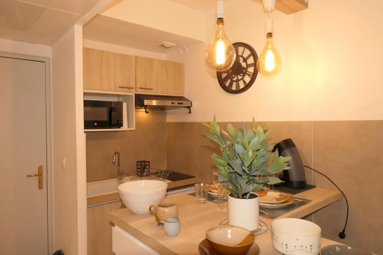 Apartment Studio Meuble En Face Du Golf Cote Piscine Mouans-Sartoux France