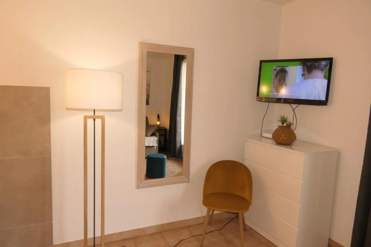 Studio Meuble En Face Du Golf Cote Piscine Mouans-Sartoux France